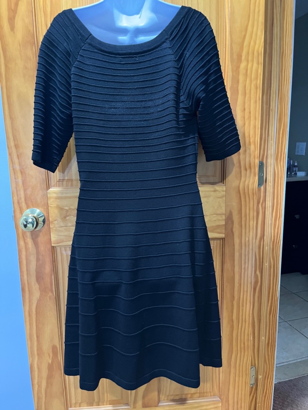 Takara Black Ribbed Scoop-Neck Midi Dress - Picture 6 of 8